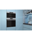 Whirlpool MBNA920X Mikrohullámú sütõ, 22L, 750 W, 4 fokozat, mechanikus vezérlés, fekete