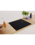 Indesit Elektromos beépíthetõ fõzõlap, Elektromos, Vitrokerámia, 4 fõzõzóna, Érintésvezérlés, 58 cm, Fekete